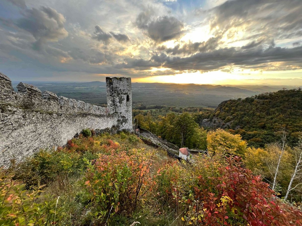 Bezděz (606&nbsp;m)